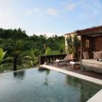 tips wisata villa murah