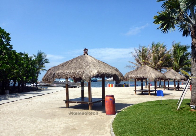 pantai karnaval