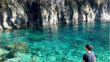 Pantai Air Panas Temboko Lehi