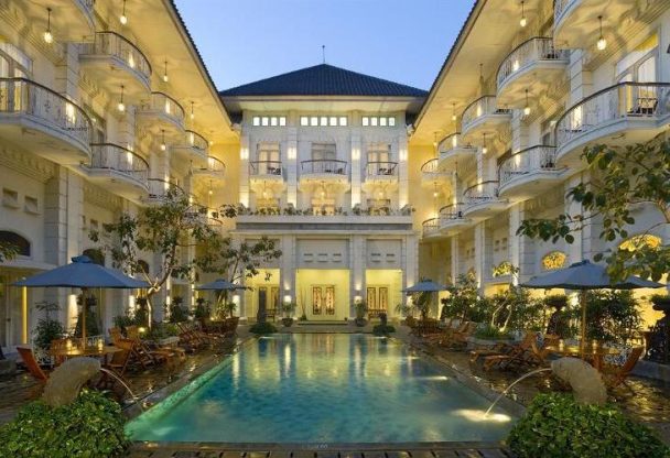 The Phoenix Hotel