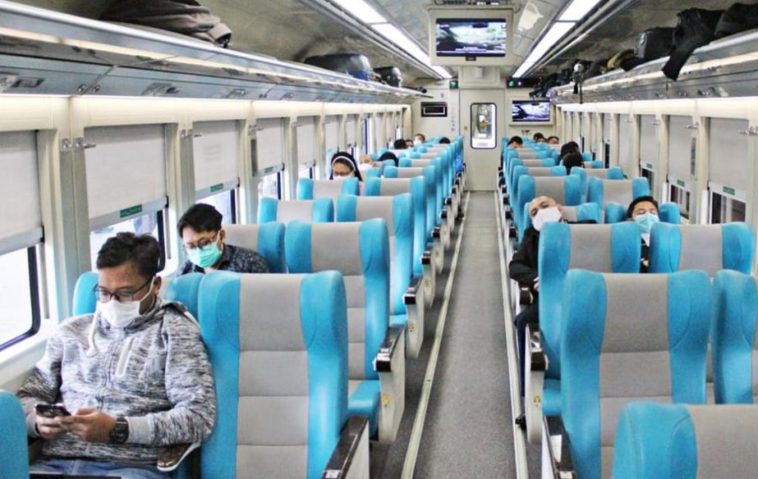 jadwal kereta bandara soetta